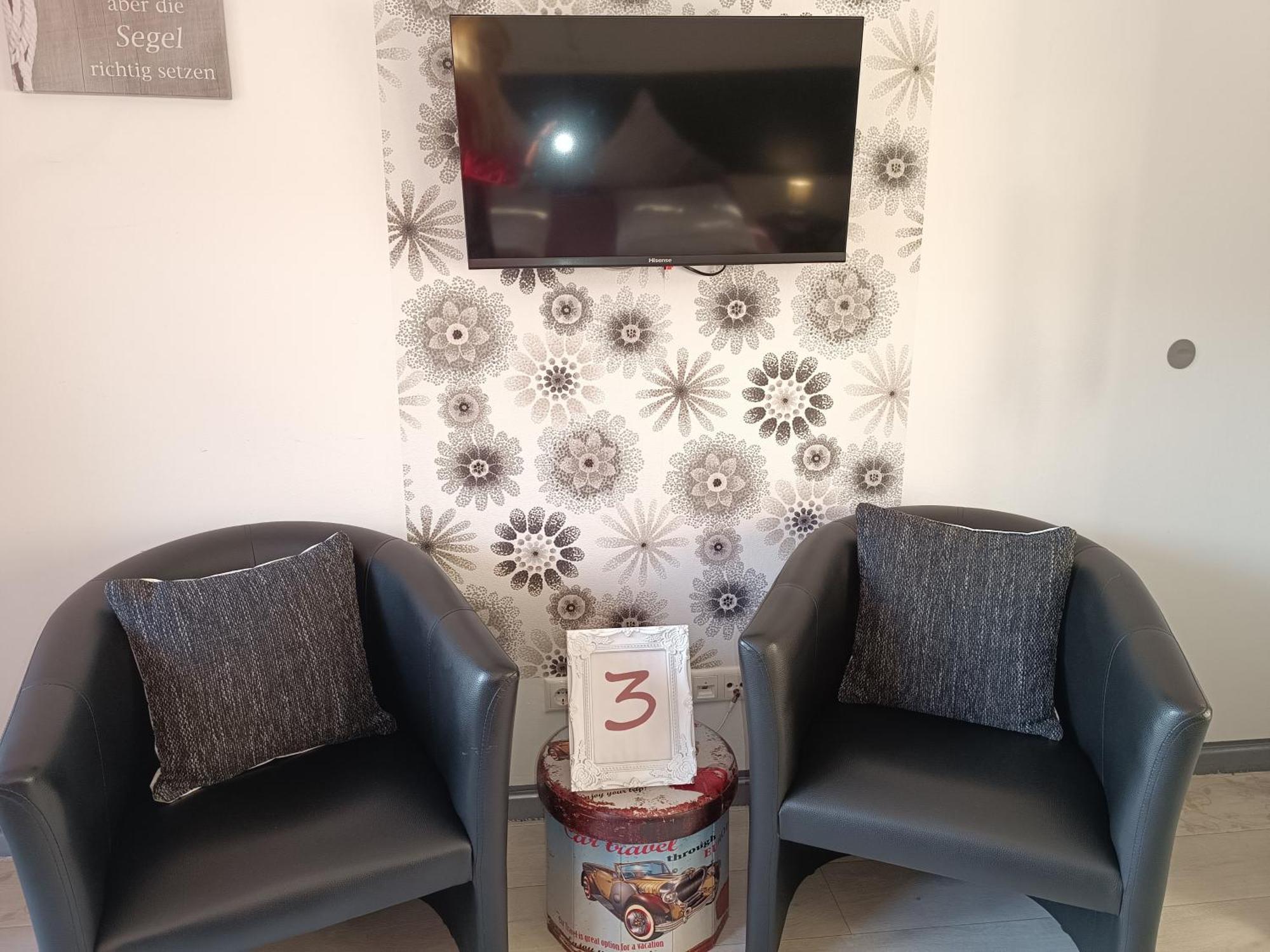 5X Balkon-Apartments Mit Kueche 40-65Qm Ruhrgebietferienwohnung Dobry-Fuchs Oberhausen  Esterno foto